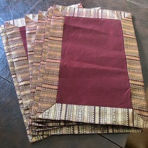 Place mats